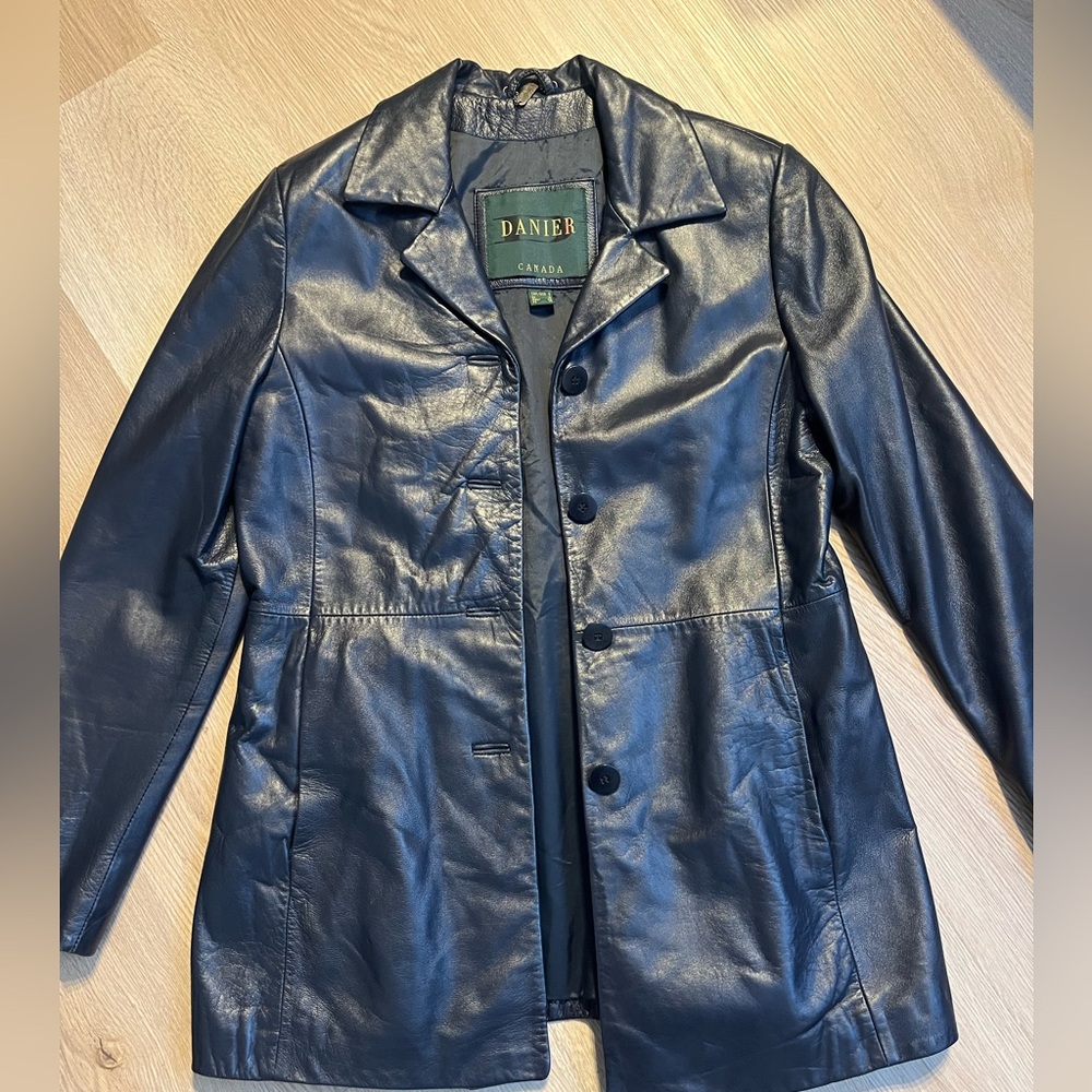 Danier Women's navy  Leather Jacket